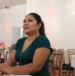 Meet your Posher, Beatriz